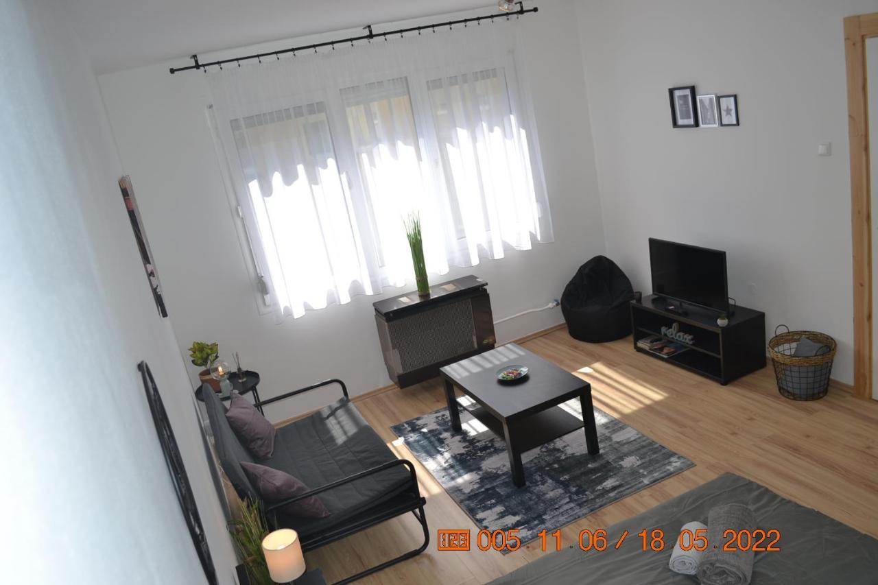 Sziget Apartman Eger Exterior photo