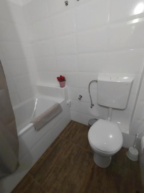 Sziget Apartman Eger Exterior photo